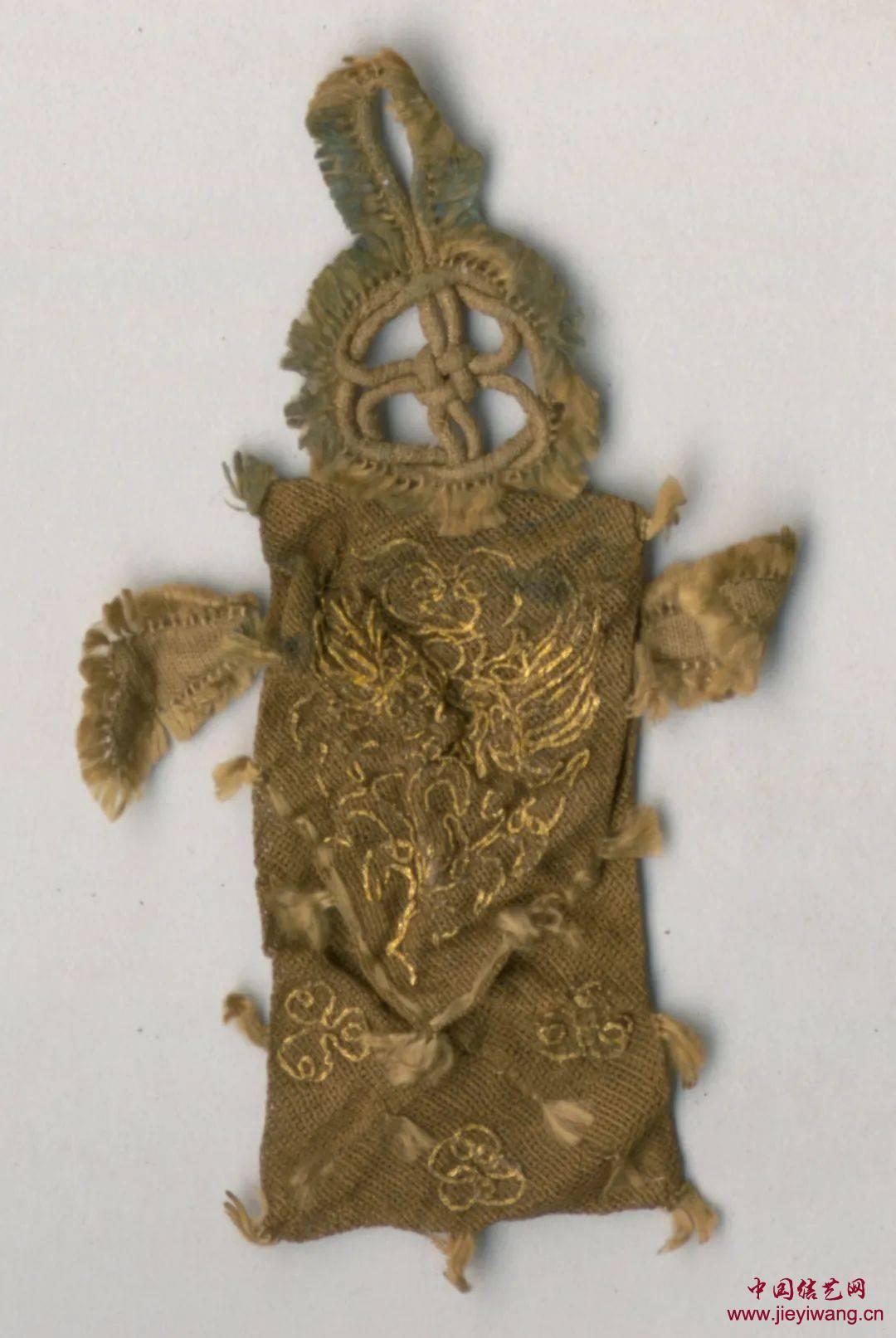 北宋大报恩寺地宫出土盘金绣交颈鸳鸯小饰品的酢浆草结