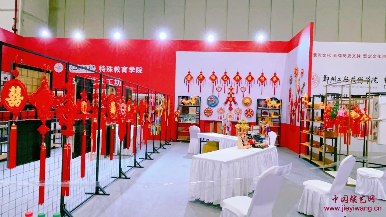 中国结艺网现任等级达标考核小组组长 方晓东 简历及作品