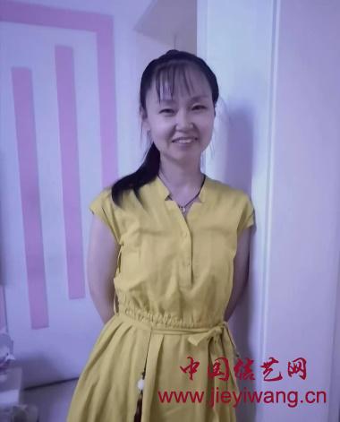 中国结艺网达标考核评审：飘中国结张伟娟介绍与作品