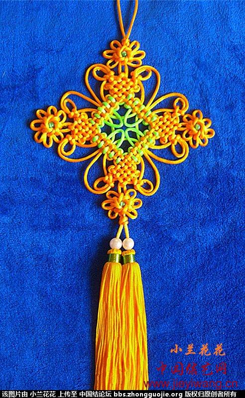 第三届中国结艺网达标考核评审专家组长：王美兰介绍与作品