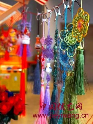 张秋萍红绳系匠心,巧手传文脉 张秋萍红绳系匠心,巧手传文脉