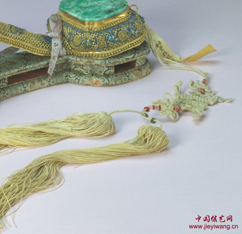 故宫博物院馆藏中的如意中国结配饰（组图）