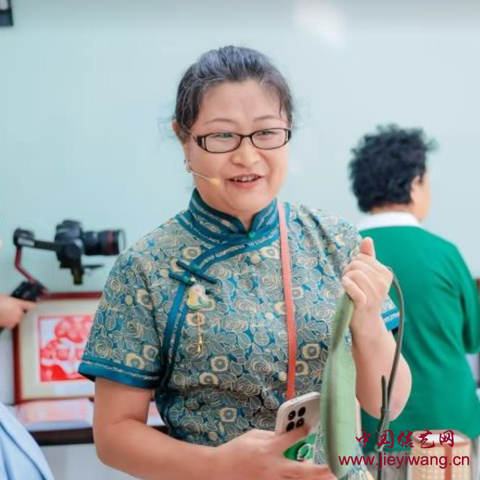 中国结艺网达标考核评审专家:悠哉幽宅李金萍介绍与作品